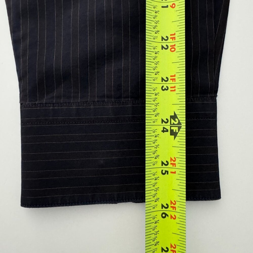 Hermes Long Sleeve Dress Shirt, Size 44/Neck 17.5 - Picture 16 of 17